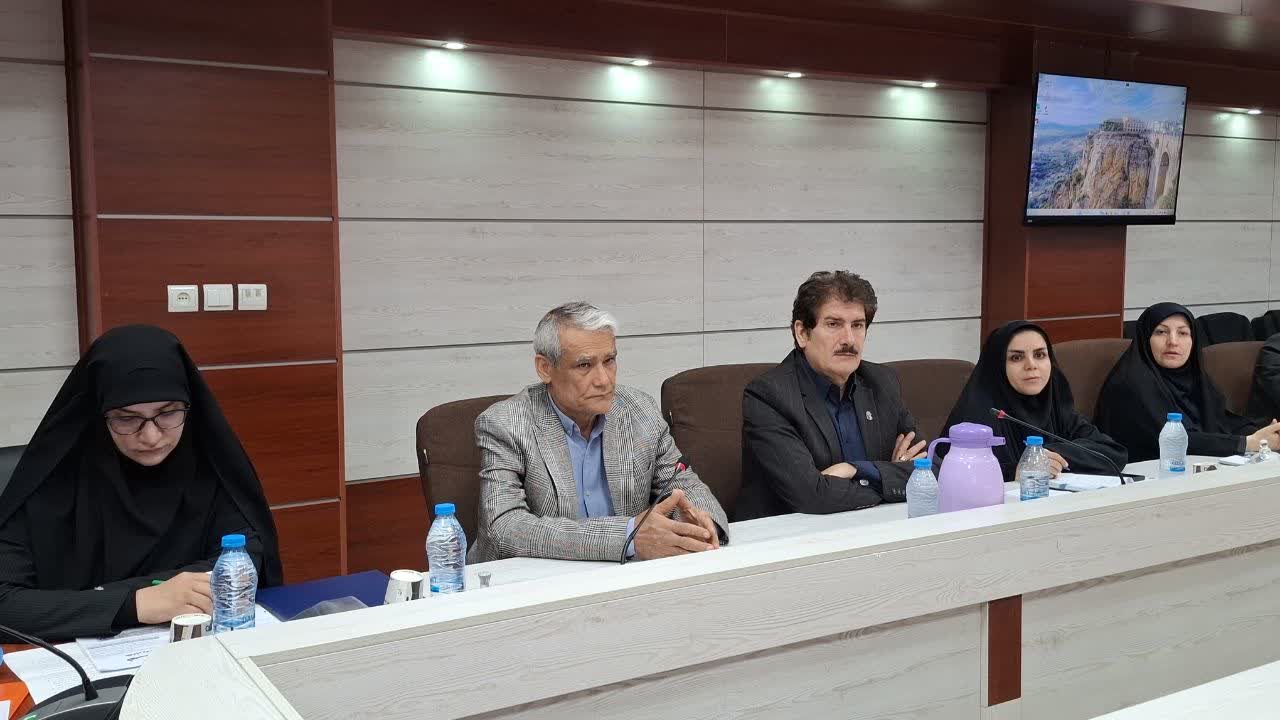 راهیان نور دانشآموزی و مسائل فرهنگیان در شورای آموزش و پرورش ملارد
