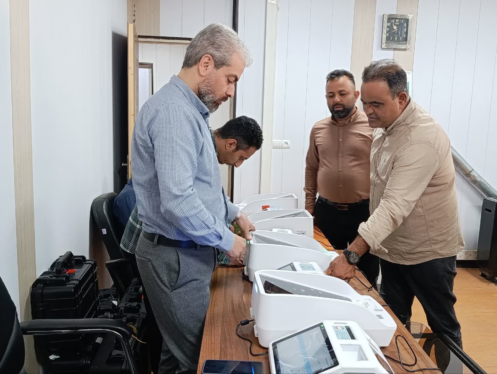مانور انتخابات الکترونیکی در صفادشت برگزار شد