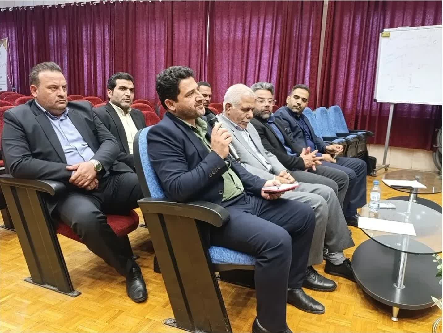 ملارد در نشست جام کوچه ؛ بیرون آوردن مردم از خانه‌ ها
