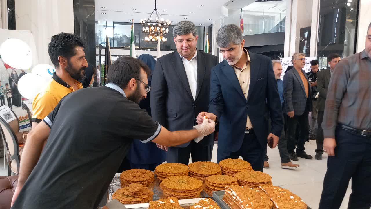 نمایشگاه توانمندی‌ های روستایی ملارد برپا شد