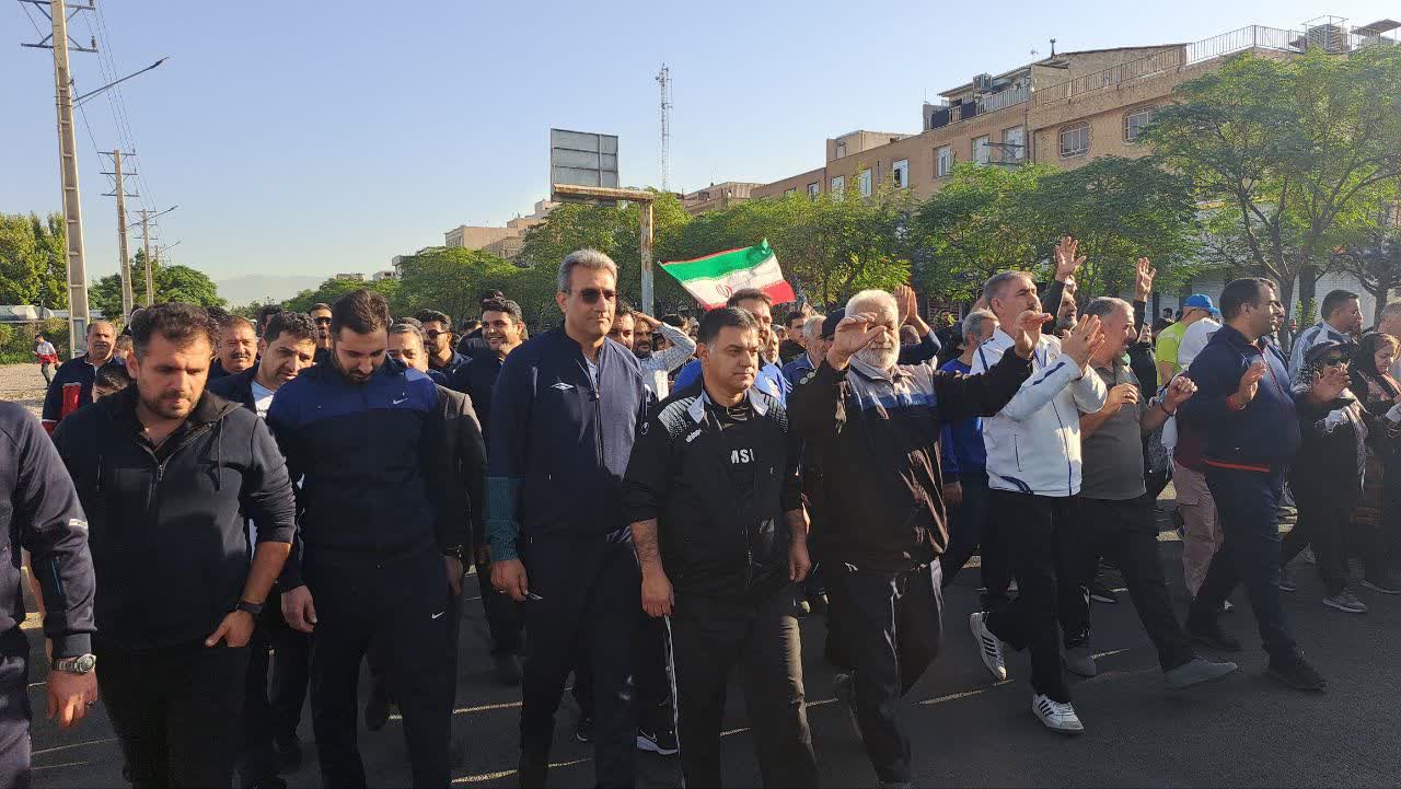 ۲ هزار ملاردی در همایش پیاده‌ روی خانوادگی
