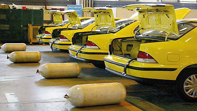 تعویض مخازن CNG تاکسی‌ های ملارد آغاز شد