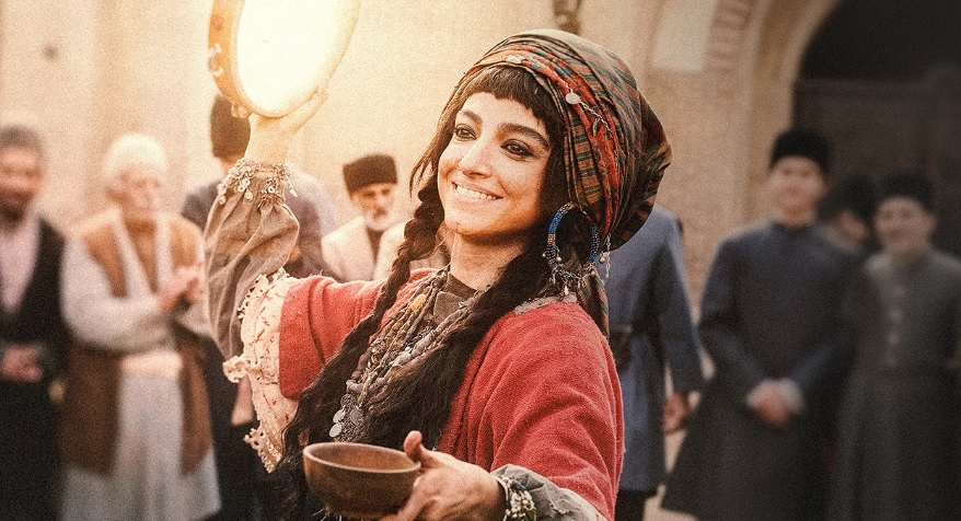 پوستر رسمی سریال سرخ و سیاه به کارگردانی آیدا پناهنده